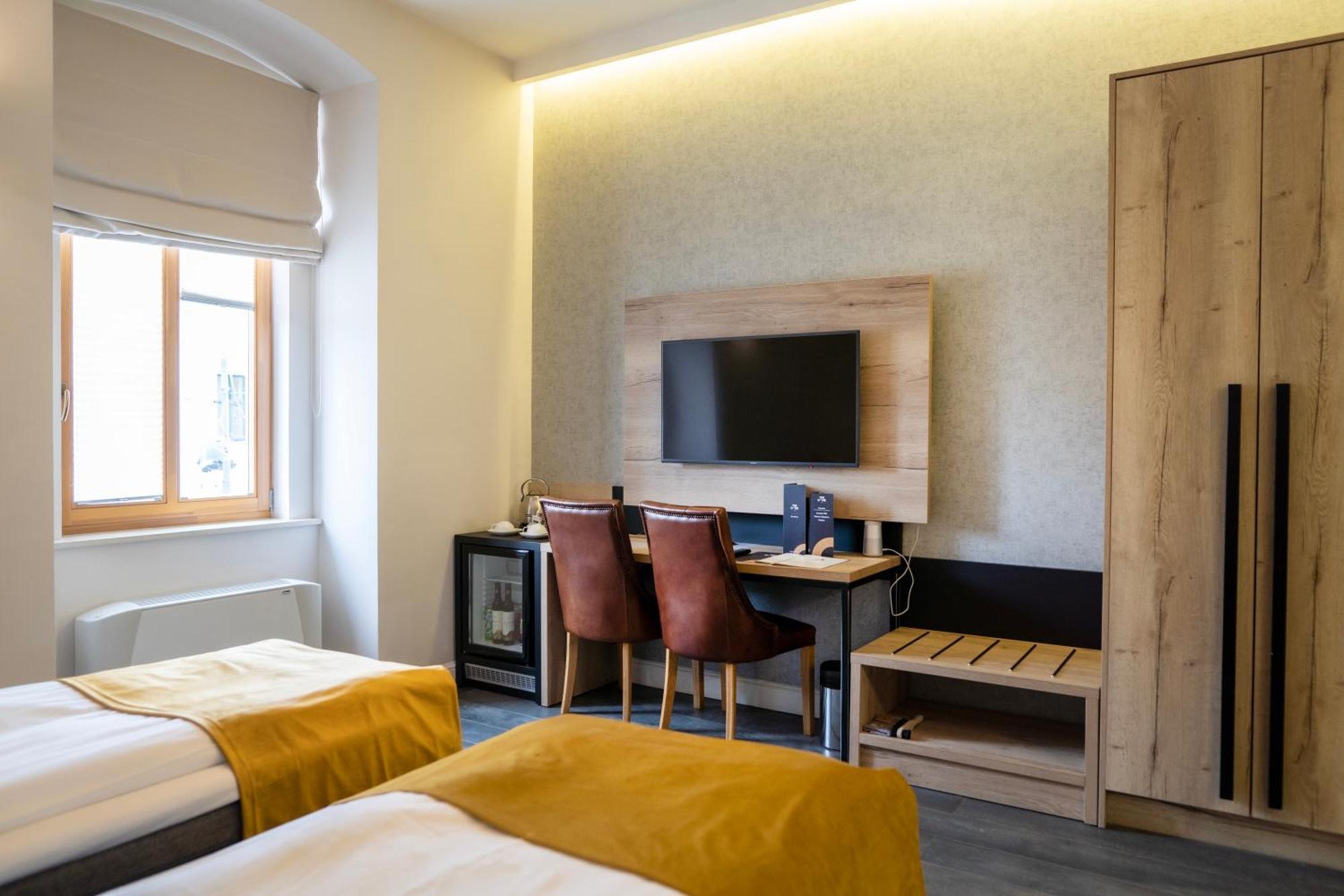 The Dome Hotel Satu Mare Exterior foto
